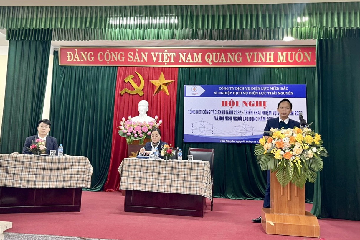 Xí nghiệp Dịch vụ Điện lực Thái Nguyên tổ chức Hội nghị tổng kết năm 2022, triển khai nhiệm vụ năm 2023 và Hội nghị người lao động năm 2023.